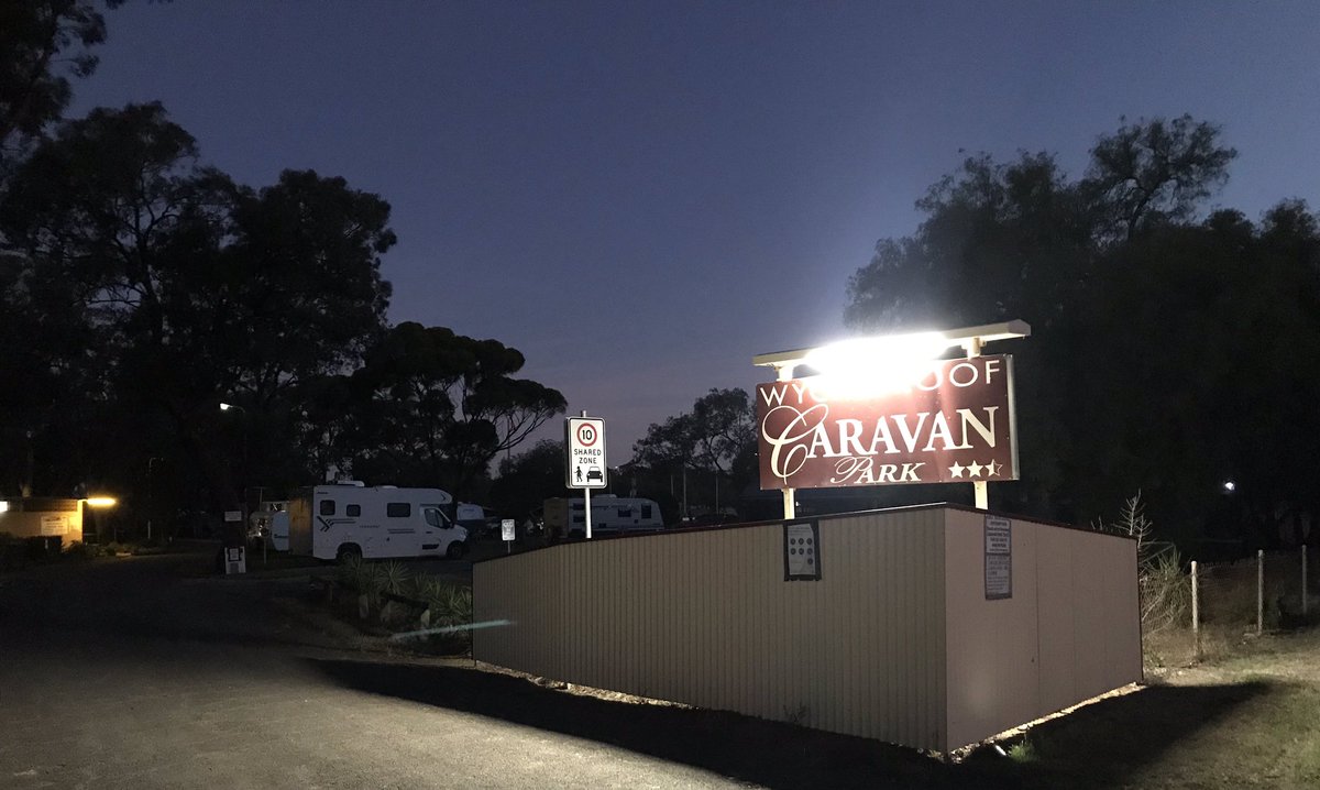MtWycheCup's tweet photo. Some consolation for Community - many of the traditionalists (who could), have still made the trek. Caravan Park & Pubs booked out! #Wycheproof #Tourism #Mallee #Buloke #COVID19 https://t.co/lJSJWihjX3