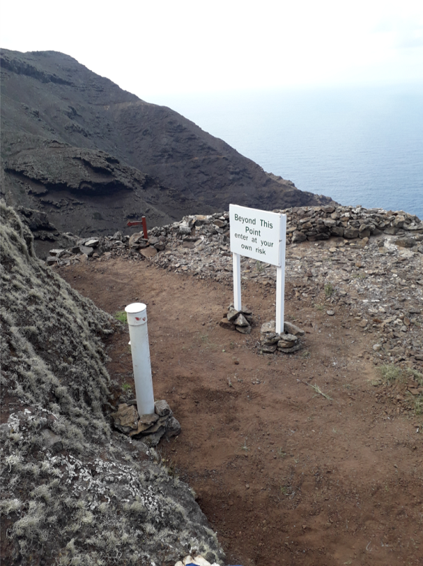 sthelenatourism's tweet photo. A great coastal walk through woodland and greenery, past two old military batteries, and down steps probably once carved out by soldiers.
The view unveils a 15m dyke, estimated to be at least 7 million years old.
Green Flag Accredited
#WalkStHelena #HikingAdventures #PostBoxWalks https://t.co/iqnoYufP4W