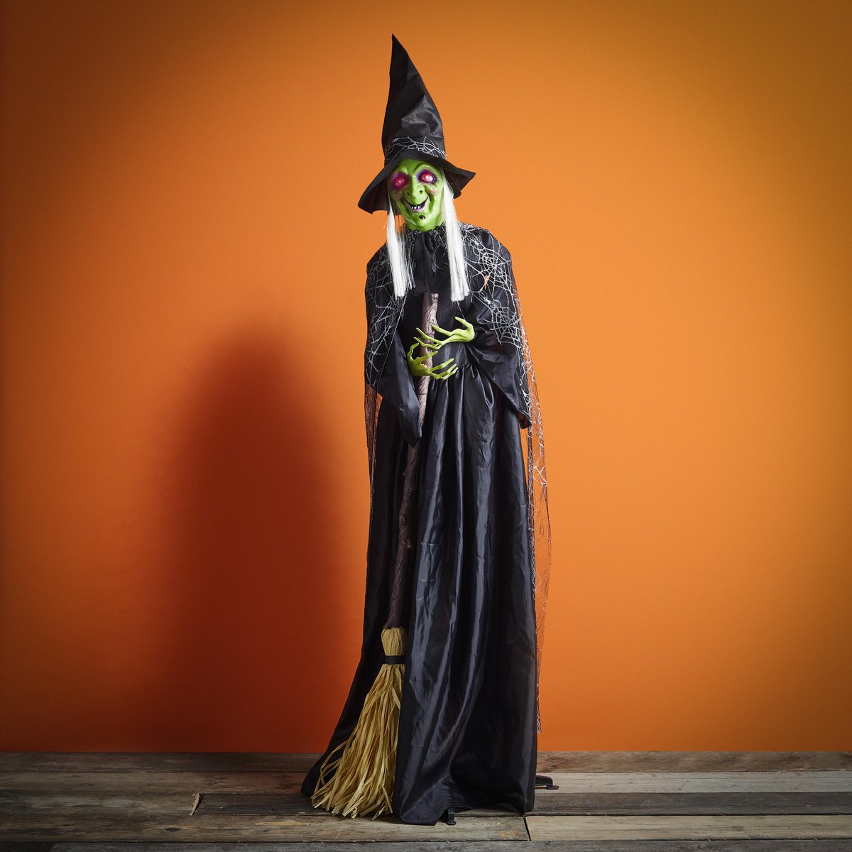 PRShotsonline's tweet photo. Cackling Cathy Halloween Animated Witch Decoration from @Lights4fun
https://t.co/eA23q7NShM
Ref number: 1255287
#witch #halloweendecor #autumn #trickortreat #autumnseason #halloweeninspo #halloweenideas #lights4fun #halloweendecoration #homeinspo #autumnhome #autumninterior https://t.co/DyFOIRXH0Z