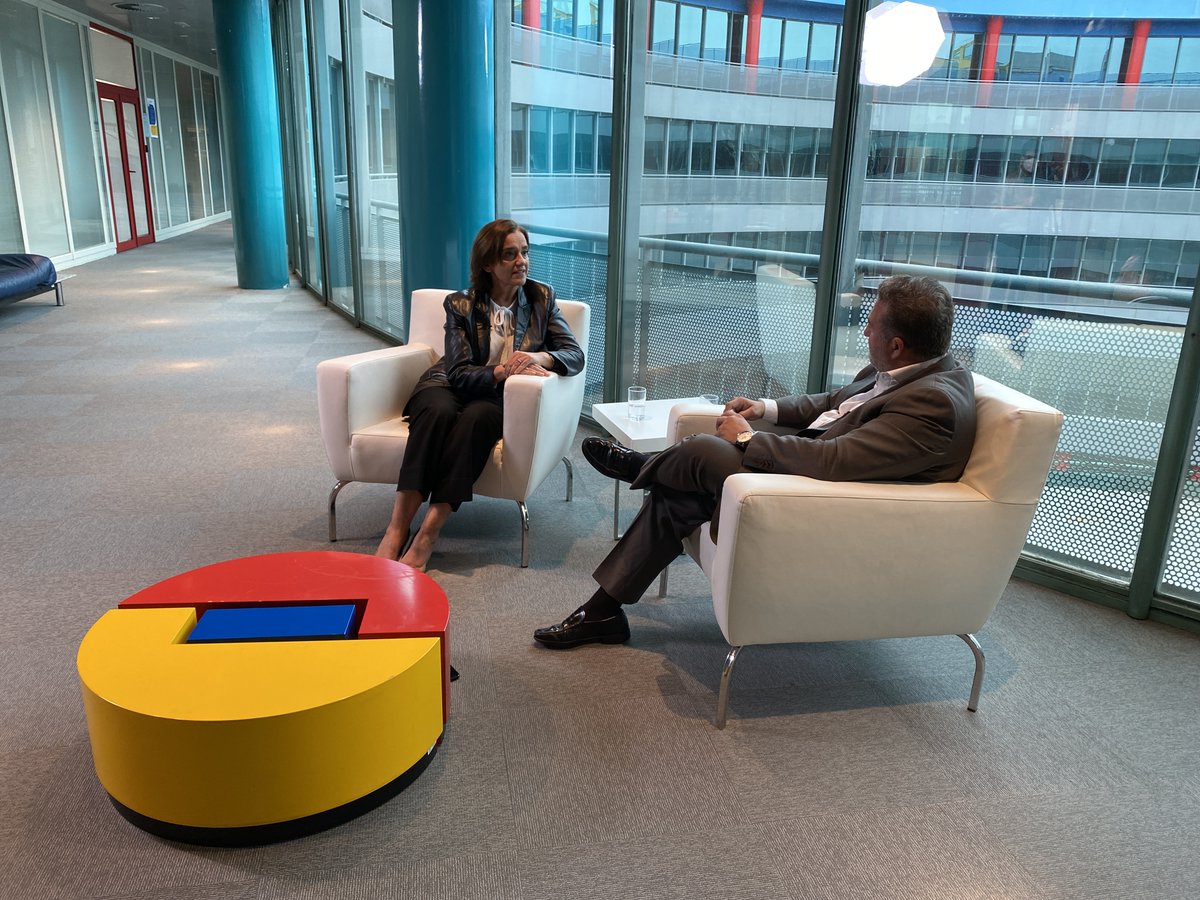 MiradasViajeras's tweet photo. 📺 María Valcarce, directora de @fitur_madrid, en #MiradasViajerasTV: “En 2021 reforzaremos la sección de festivales, ampliando el foco a otros eventos para que recoja toda la actividad cultural, que es un dinamizador del #Turismo”. @negocios_tele https://t.co/KjYINpTTsr https://t.co/Hw6L9gg3FR