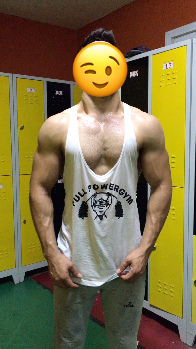arsalan_berk's tweet photo. Hayatının en güzel v en sert gecesi bu gece olsun sabaha kadar uyumak yok aşkım 😍💪😘 https://t.co/12GTWYk1PR