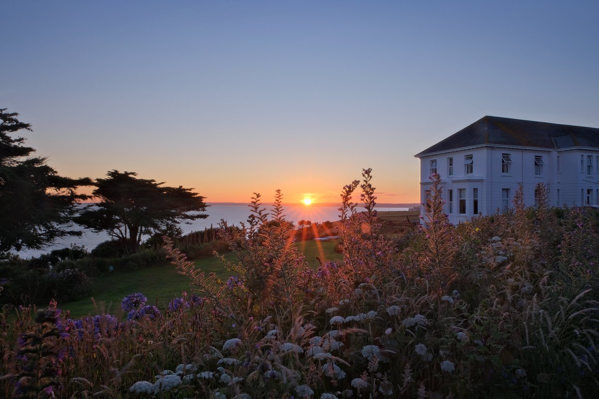 Come and join us this wet and windy weekend and give your heart and soul (and tummy..) a real treat. 
Today- Fish &amp; Chips just £30 for two people including bottle of fizz! 
We look forward to seeing you... 
Book ahead by calling: 01326 240421
#woodfiredlunch #weekendlineup