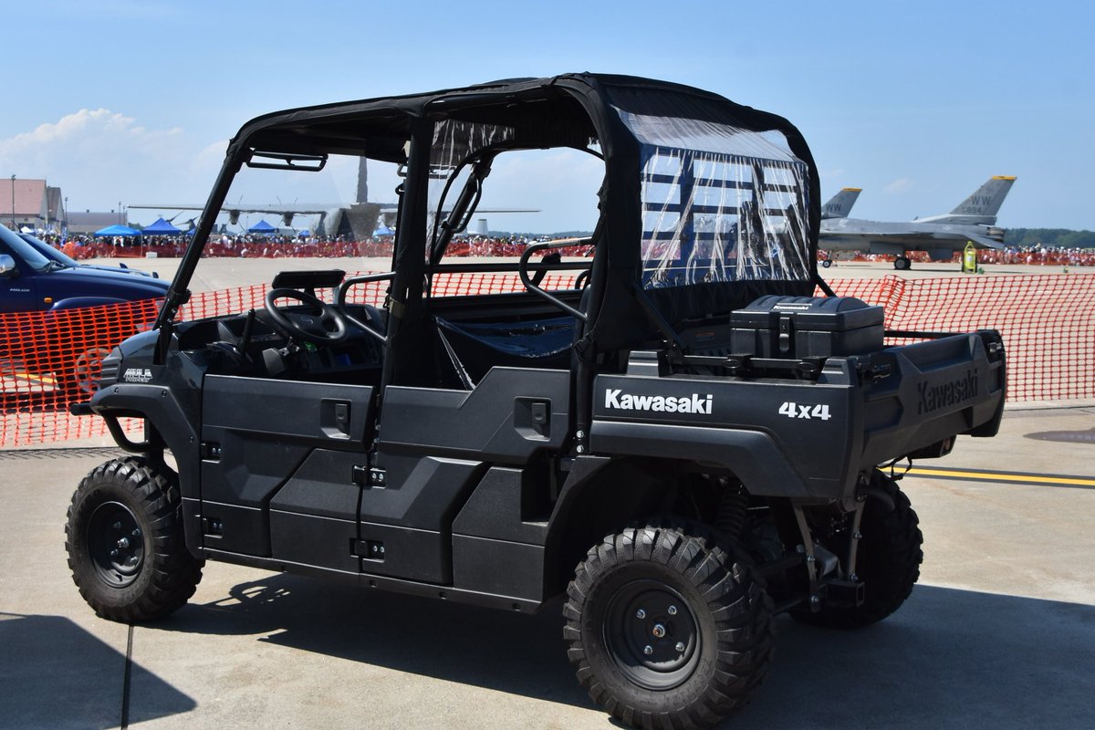マッシュ 川崎重工のatv Mule Pro Fxt Eps 水陸機動団では汎用軽機動車として評価試験中ですね 画像は公道 には出れない構内仕様ですが水機団のはウインカーなど装備で公道走行仕様になっていますね マッシュ 川崎重工のatv Mule Pro Fxt Eps 水陸機動団では汎用軽機動車として評価試験中ですね 画像は公道 には出れない構内仕様ですが水機団のはウインカーなど装備で公道走行仕様になっていますね
