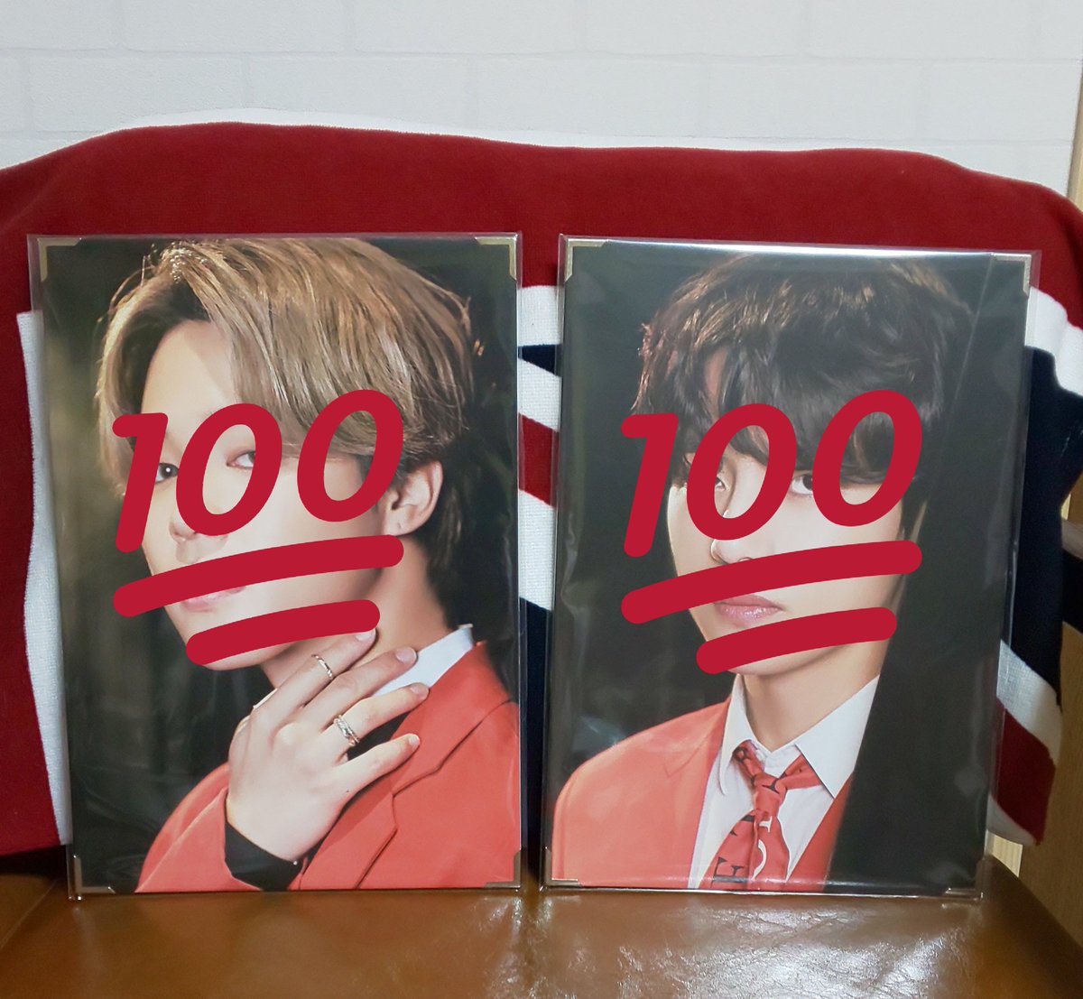 rerere0304's tweet photo. BTS MOS ON:E グッズ届いた~‼️
毎回 ² ビジュヤバいんだけど、今回のマジでめちゃめちゃやっべー😍💘
デコバンドかわい~💜実物は思っていたより存在感あり👍
まだ箱から出せない貧乏性(笑)
#BTS #防弾少年団 #방탄소년단 #BTS #MOSONE @BTS_twt https://t.co/X0oFMusg6V