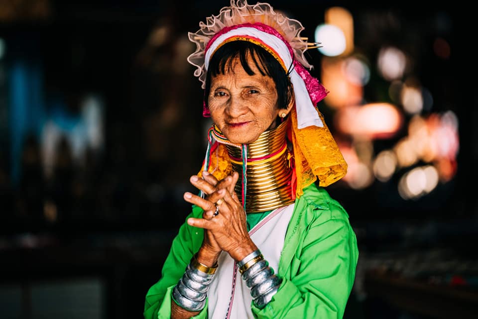 Smiles are contagious! ✨✨ These serene, beautiful, hearty smiles and hospitable nature of Myanmar people are so fabulous and one of the most well-known attractions of Myanmar. 😍 🇲🇲 ✨ #MyanmarBeEnchanted #VisitMyanmarLater #Myanmarpeople #stayathome