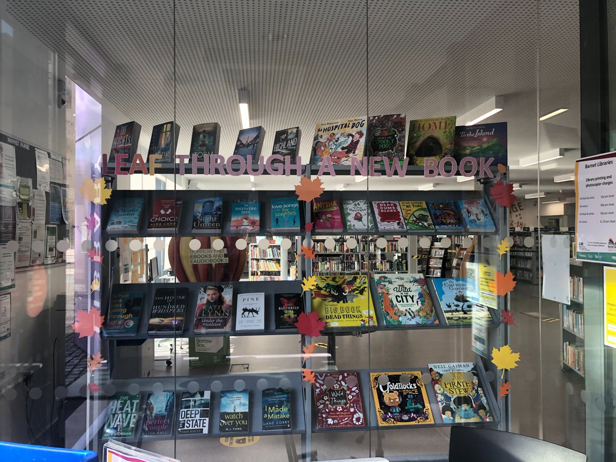 BarnetLibraries's tweet image. Check out these fantastic #halloween book displays #colindalelibrary If you would like to order one of these books or more, you can do so via our #selectandcollect service at the following link ow.ly/3vWQ50C6SaM @cct_colindale #barnetlibraries #discoveryourlibrary