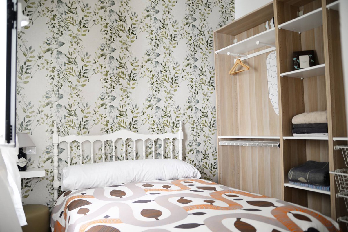 ¡Seguimos con las reformas! Esta vez el objetivo era convertir un pequeño apartamento en un lugar acogedor y luminoso. ¡Y este es el resultado!
#reformas #reformasintegrales #interiorismo #interiorismomadrid #madrid