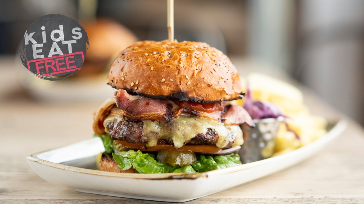 If you're planning a trip with the kids to enjoy the heritage fun and games that 🏖 #Brighton has to offer...

Remember, kids eat free during October half term! 👨‍👩‍👧‍👧

Get the details: ohsobrighton.co.uk/kids-eat-free-…