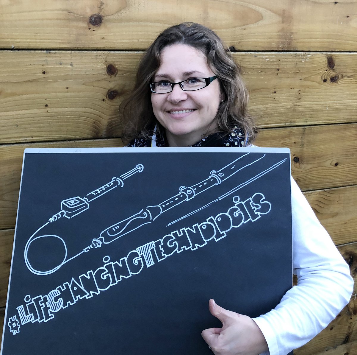CookMedLimerick's tweet photo. Thank you to everyone who entered our #MedTechWeek photo competition sharing their #LifeChangingTechnologies homemade signs!! We had so many fantastic entries, we had to chose 2 winners!! Well done to Agata Wiecka with her wonderfully creative entry!
#GoTeamCook https://t.co/S1EJVMDfgK