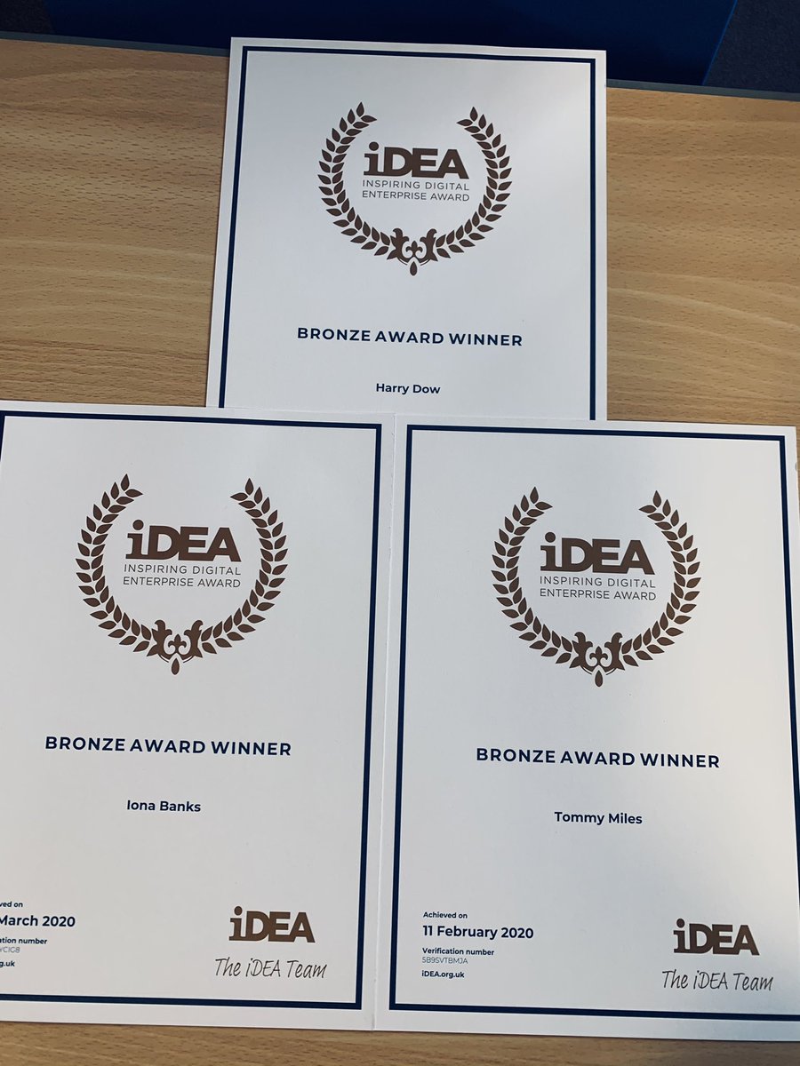 pgs_computing's tweet image. Another batch of Idea Awards through this week! We've got lots of bronze winners now. Lets go for Silver!! @PerthGrammar @idea_award #pride #ambition