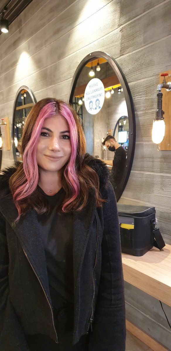 hilalbirinci's tweet photo. #ellerimesağlık😊 #hushpro #hushbursa #softpembe #pemberenksaçlar #tarzsaçlar #nilüfer #fsmbulvarı #ataevler #beşevler #üçevler #bademli #balat #özlüce #kalite #marka #sachabysemih https://t.co/cIm6k1uLc0