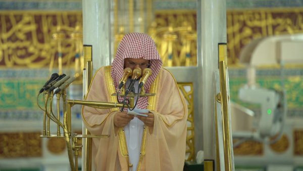 AlharamainSA's tweet photo. القاسم في خطبة الجمعة: ونبينا محمد صلى الله عليه وسلم أفضل الأنبياء والرسل، وحياته محل الهداية والرحمة والبركة على الثقلين.

https://t.co/tX3fDnf7di

#رئاسة_شؤون_الحرمين 
#معا_محترزون https://t.co/DUzlUAwSku
