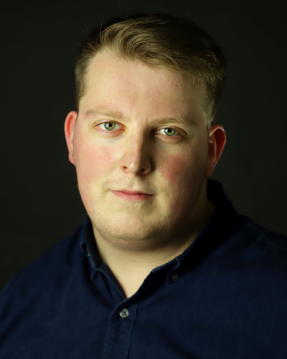 ShotsWalking's tweet photo. ℍ𝔼𝔸𝔻𝕊ℍ𝕆𝕋𝕊 𝕨𝕚𝕥𝕙
James O'Neill (actor) https://t.co/EKkKcNhXr1