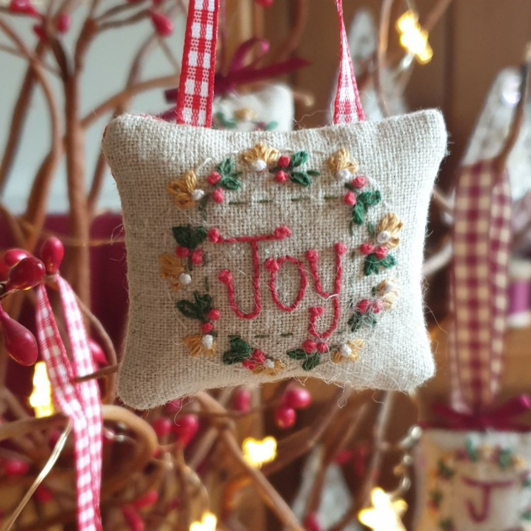 GinghamHeartCrafts tweet media