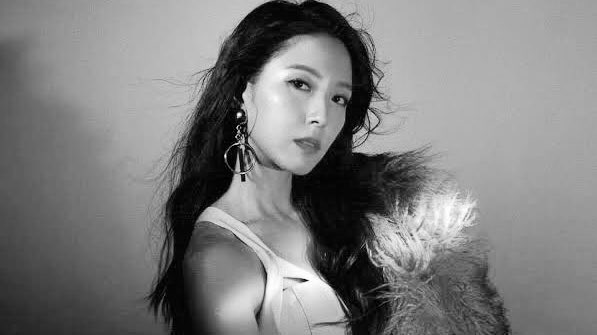 [THREAD]  #BoA  ’s songs you probably didn’t know existed!