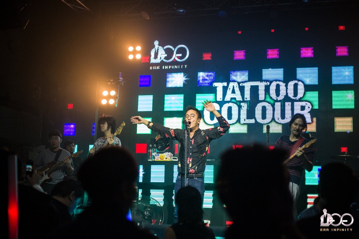 errinfinity's tweet image. ภาพความมันส์ ของคอนเสิร์ต TATTOO COLOR Live in Err Infinity 🎉  เมื่อวันที่ 25 OCT 2020 ที่ผ่านมา สนุกสุดมันส์แบบนี้ มีคอนเสิร์ตอีกเพียบ รอติดตามได้เลยครับ 💕

✅Inbox: m.me/ERR.INFINITY.L…
✅Line : lin.ee/ZJ5cbo5
หรือ @errinfinity (มี @ข้างหน้า)