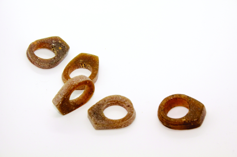 OmanEPress's tweet image. حنان سلطان: أعرض هويتي الثقافية من خلال استخدام اللبان لصنع المجوهرات
#جريدة_عمان 
 omandaily.om/?p=822065