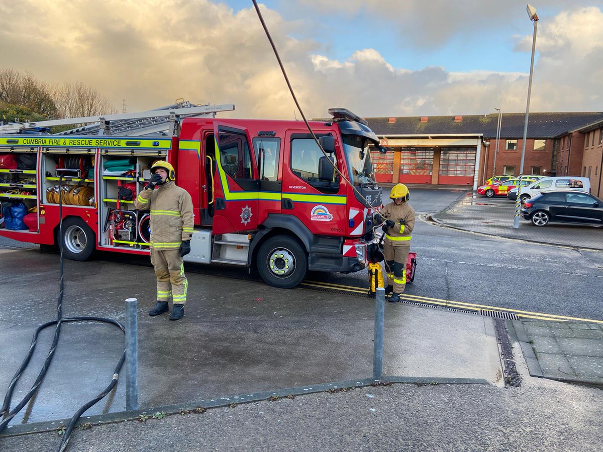 fire_barrow's tweet photo. Training going ahead between Barrow and Ulverston crews. This is vital work involving 5 Developing Firefighters across the 2 stations. Always Learning / Always Training to develop and improve skills in readiness for emergency incidents. https://t.co/ArZi1KOXd8