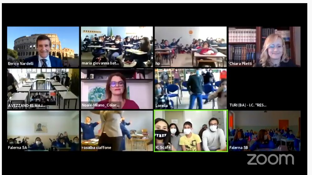 ProgrammaFuturo's tweet photo. Terminano le premiazioni del #ConcorsoPIF "Informatica per il bene comune"Grazie al @MiurSocial , ai nostri #Partner e a tutti i partecipanti. Continuate a seguire #ProgrammailFuturo!
@enriconardelli @Engineering @eni @seeweblive @isabcor
#pensierocomputazionale https://t.co/OMofYALJ0W