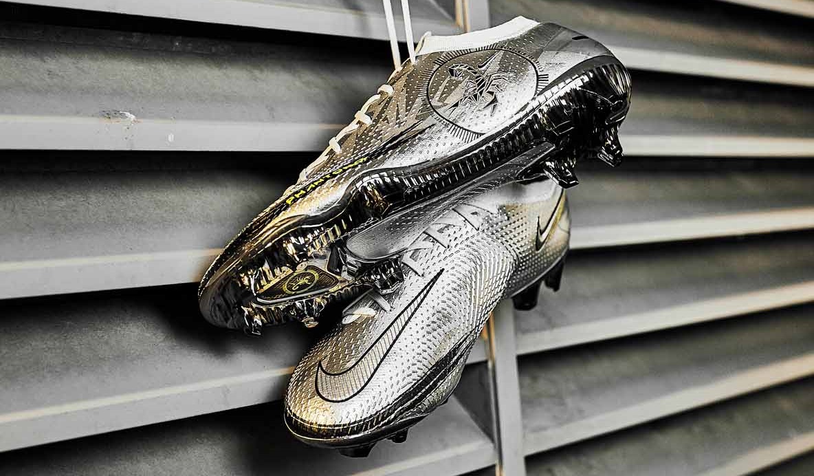 ナイキ サッカースパイク 『ファントムGT スコーピオン』 2002日韓W杯