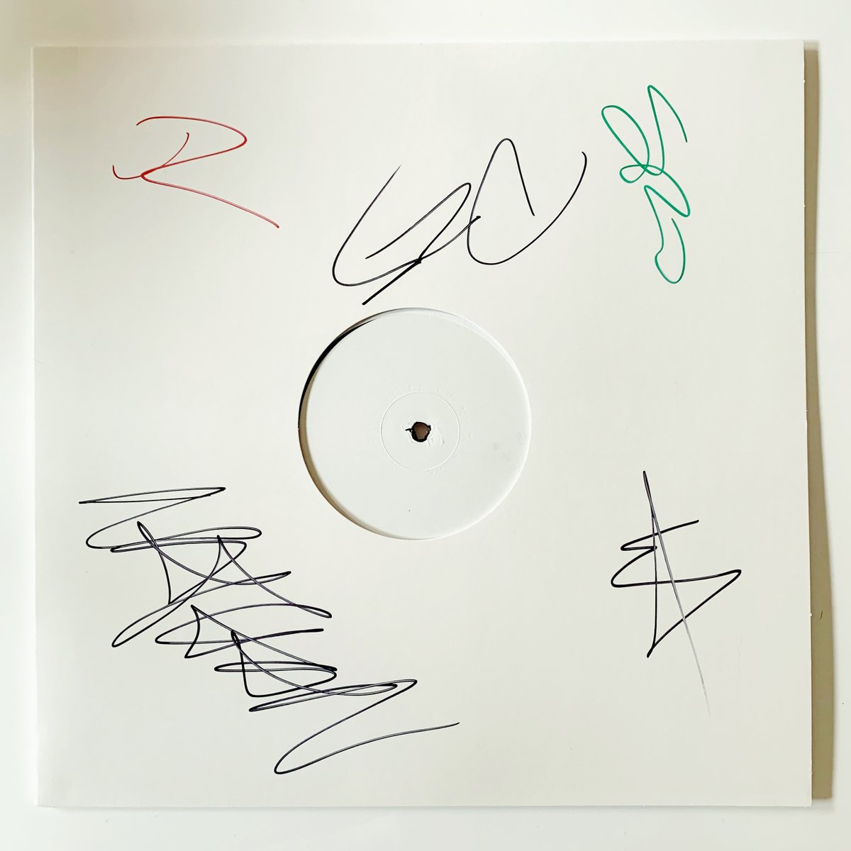 There’s still time to #Pledge46 with <a href="/thehalocline/">hippo campus</a> to help elect Joe Biden the 46th POTUS on Tuesday. Do it, and you might win an autographed test pressing of their latest album “Bambi” + brand mew mech! bit.ly/2RNYylO

#Propelling #Vote46