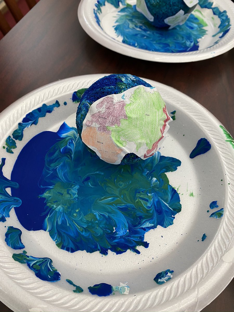 MrsReadAloud's tweet photo. So. We finished the Earth project!! @FISD_Libraries @MausMS https://t.co/q89xonhEiM