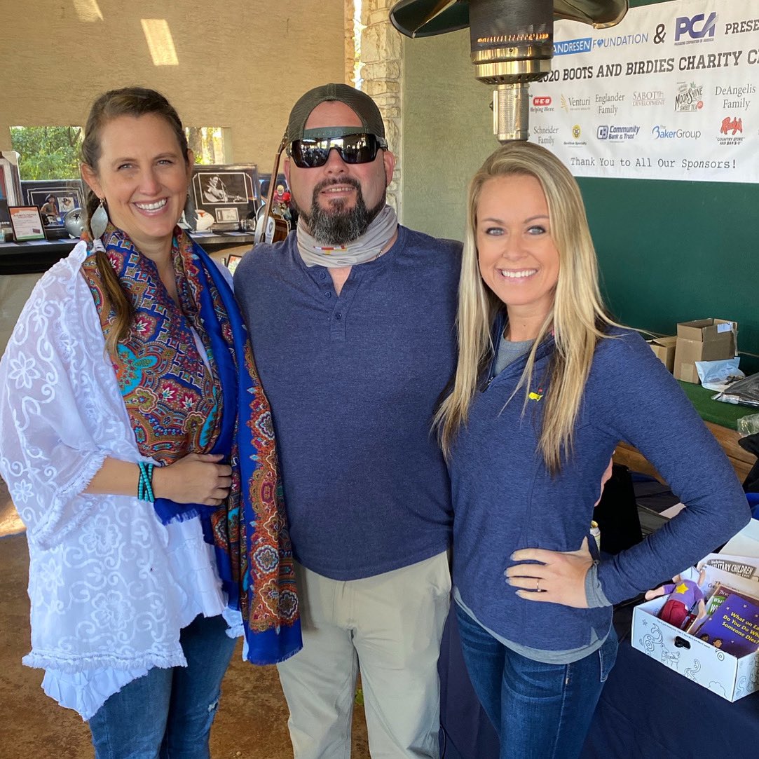AshleySchickTX's tweet photo. Such a wonderful day yesterday at the @TheComfortCrew Boots &amp; Birdies golf tourney! So good to see so many friends and love being part of this organization 🇺🇸 #CCMK https://t.co/QAAQKlcnpW