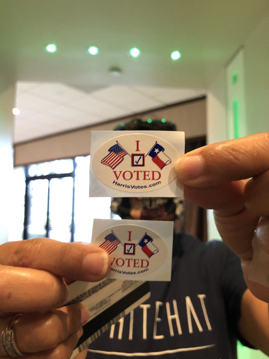 RepPennyMShaw's tweet photo. Still time to early vote today until 7pm. VOTING felt especially powerful today! Find your closest EV poll & time here: https://t.co/WanCc22EPi
#TX148 #txlege https://t.co/hwVRnRRkAj https://t.co/GpmXVfXZiJ