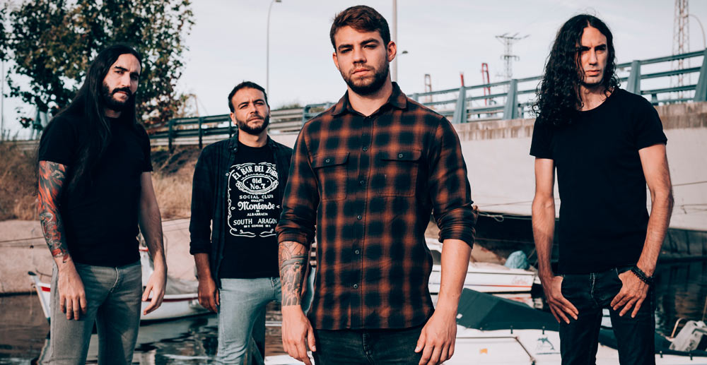 Entrevista a [IN MUTE]: «Una vez más nos hemos dejado llevar por lo que sentíamos que queríamos hacer»

bit.ly/3mCqnLg

<a href="/INMUTEBAND/">[IN MUTE]</a> <a href="/ArtGatesRecords/">Art Gates Records</a> #interview #entrevista #inmute