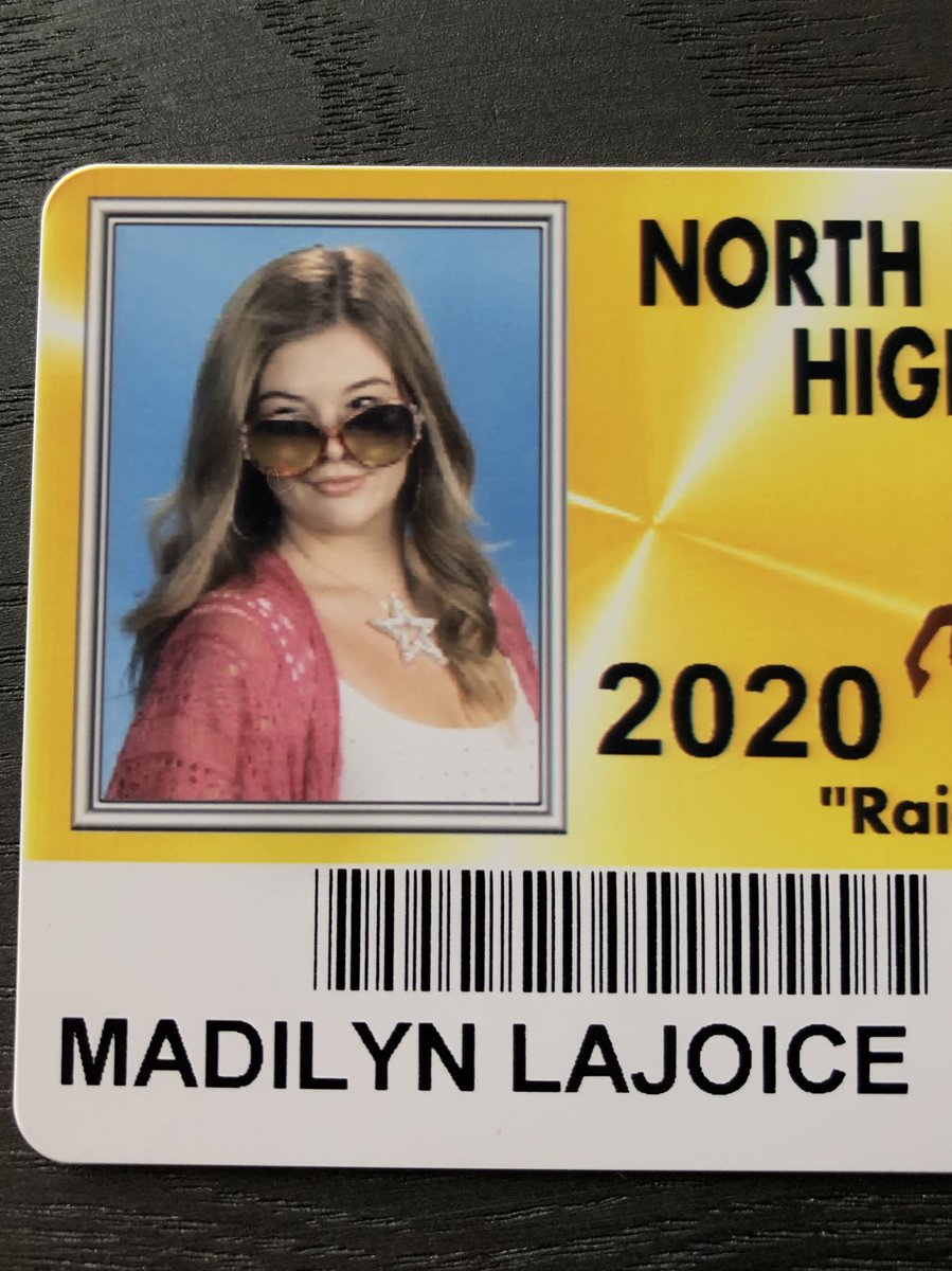 madilajoice's tweet photo. I. Want. More... I want FABULOUS 💅🏻💅🏻 #NFID21 #highschoolmusical @ashleytisdale https://t.co/m5dHOmpLxo