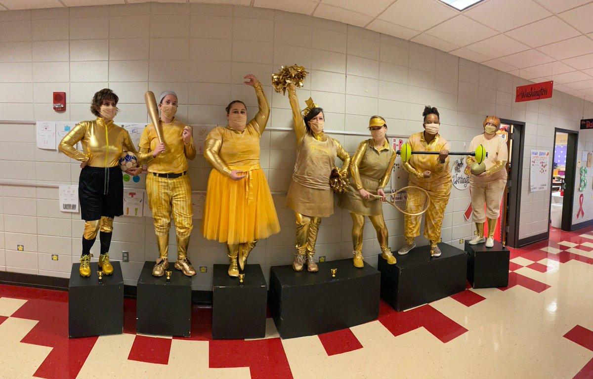 DrChuckYeager's tweet photo. I continue to be reminded that I truly work with 🏆ALL STARS! 🌟#BetterTogether @FultondaleElem https://t.co/6pk1o0r0PC