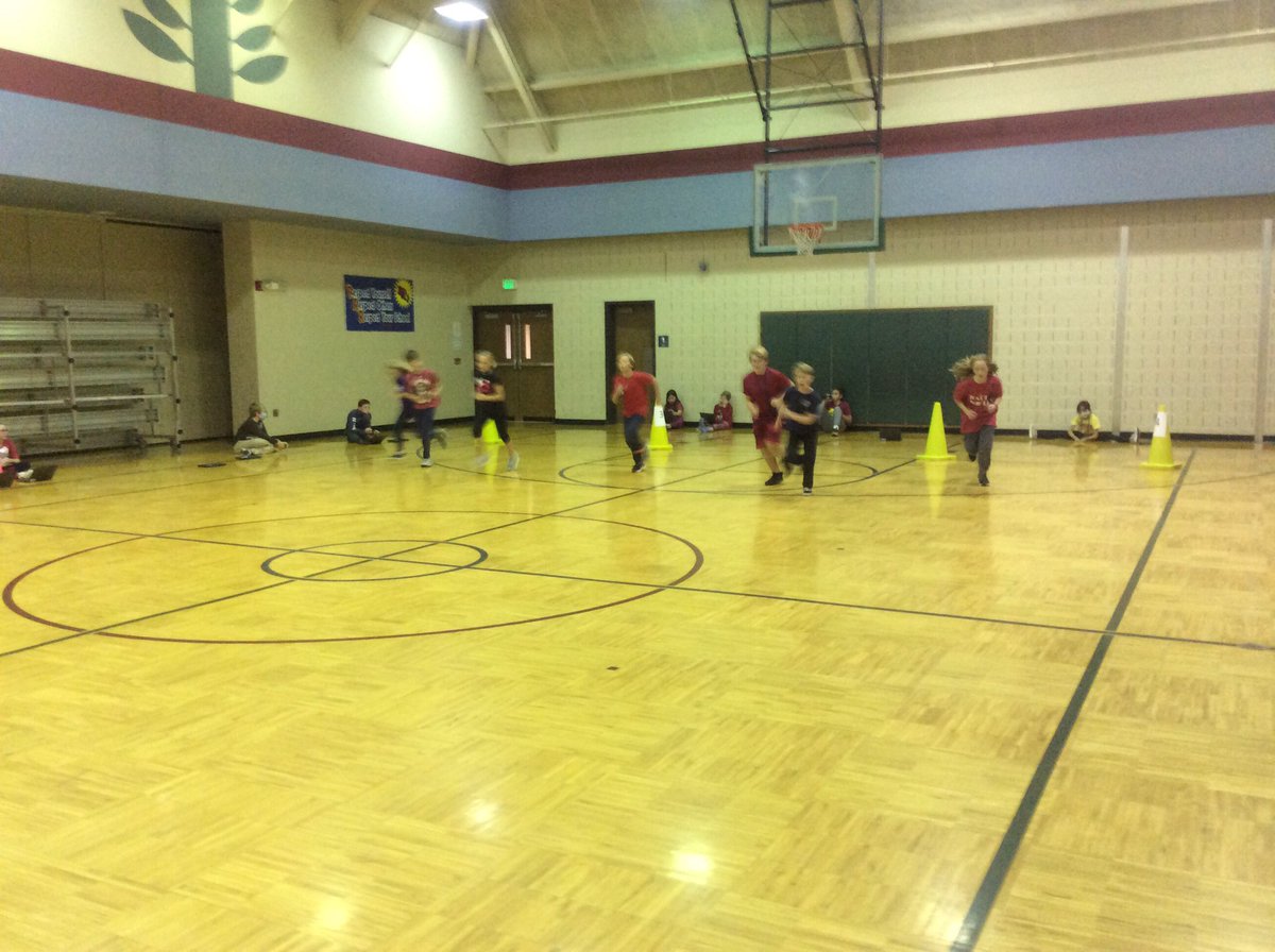 OPE_PE's tweet photo. 🏃‍♀️ 2020 Fall @CooperInstitute FitnessGram Championships 🏃 

Pacer Test 5th grade https://t.co/2CmbicFUaw