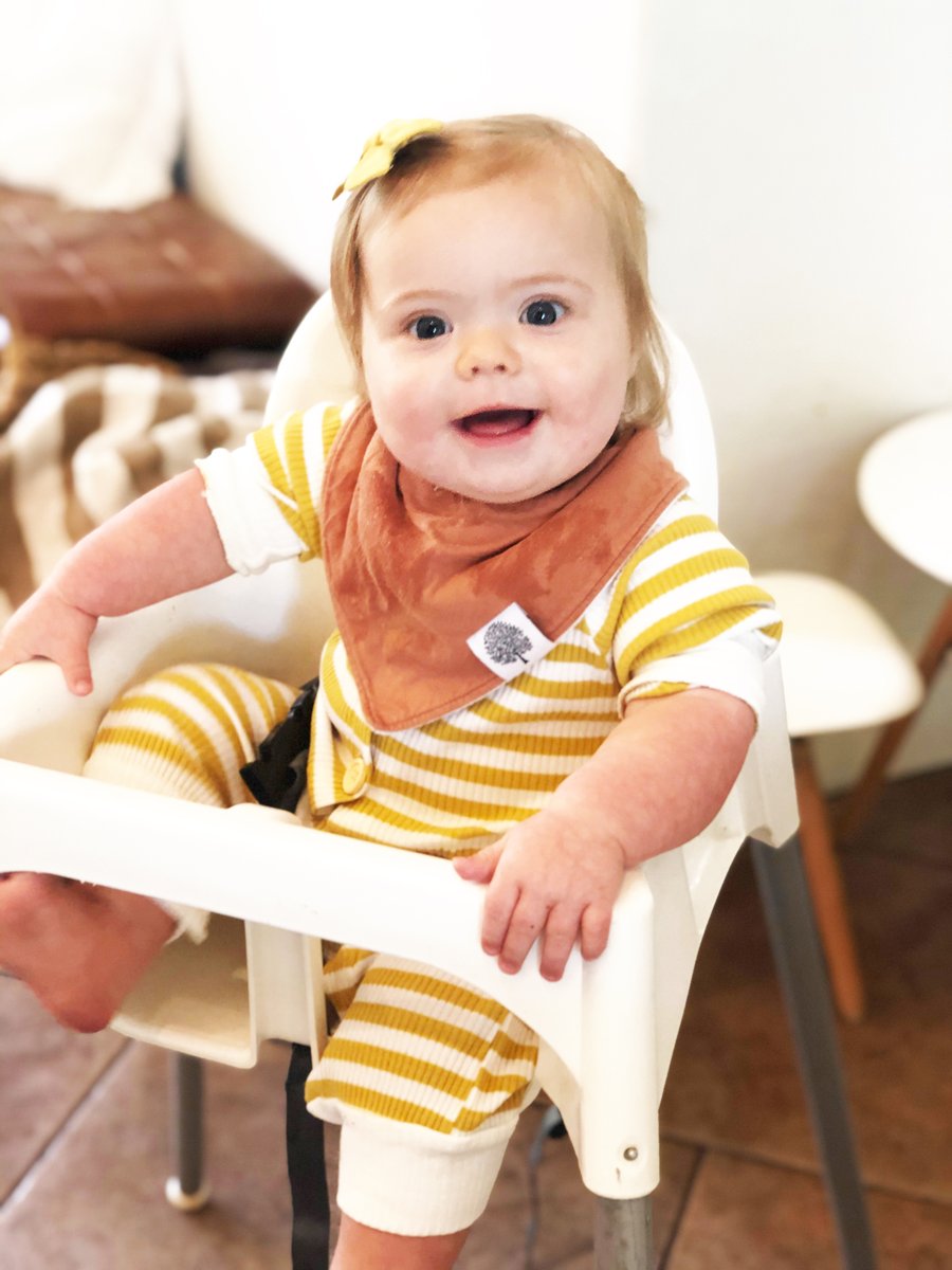 October is Down Syndrome Awareness Month. This month, we celebrate our beautiful differences and everything that makes a person and family unique. 💛

📷: @comingupcaligirl on IG