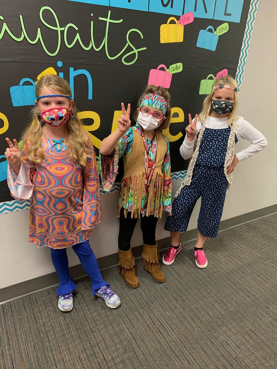 fishbeck_m's tweet photo. Decades Day in 3rd Grade @fishbeck_m @RRErhinos https://t.co/1WLcsEY4qG