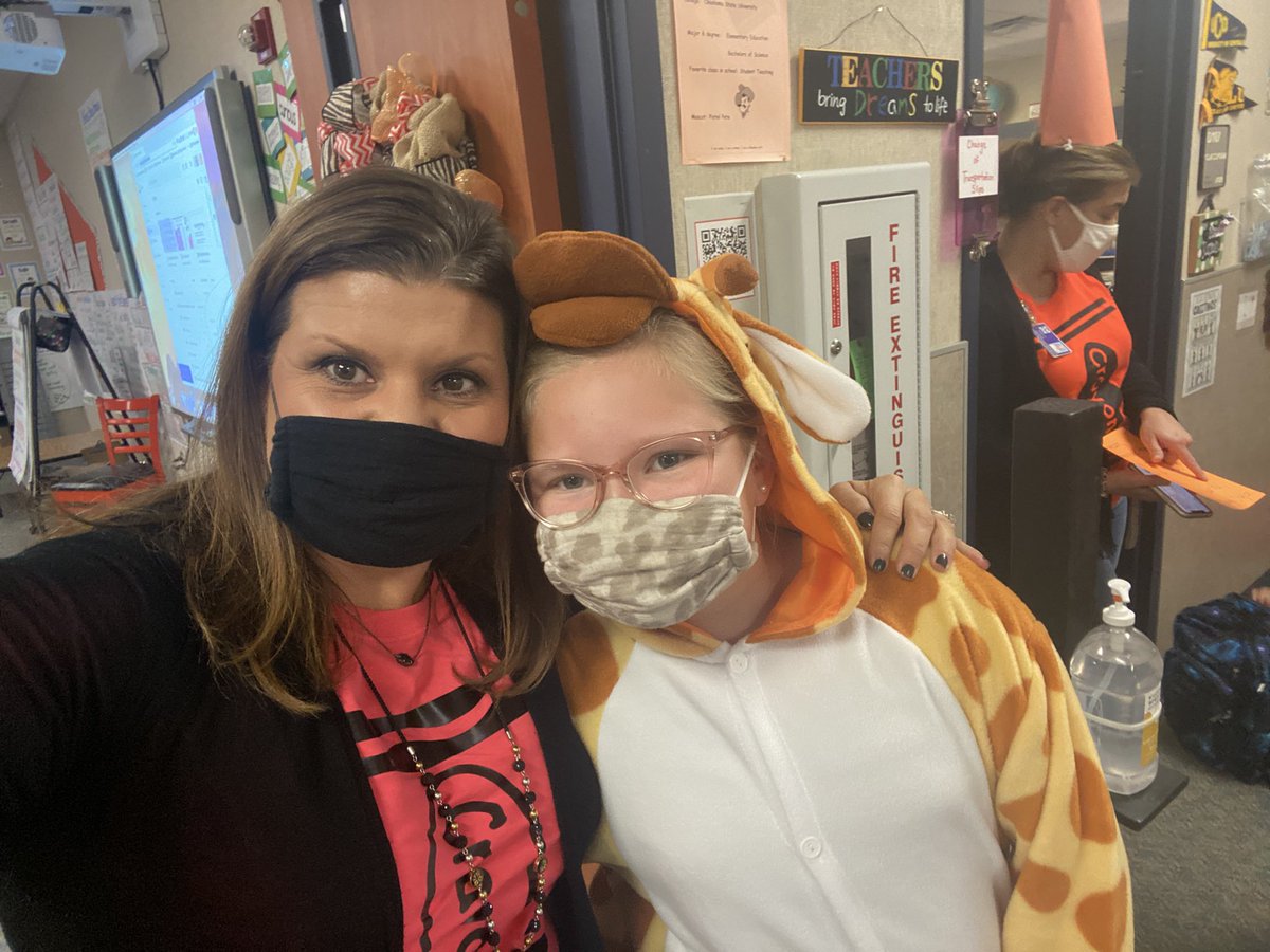 heald3rd's tweet image. Book Character Dress Up Day! #TEAMminshew #october #dressupdaysaretheBEST