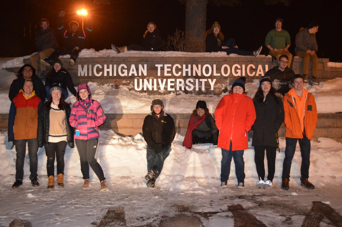 Hey GLACURH, the conference is almost here! We are just 7 days away from the start of the conference! Post a picture of your delegation (be creative) to your instagram account. Make sure to tag your delegation and use the conference hashtag to earn points! #LiftingLeadersRLC2020