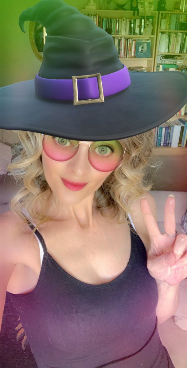 Candysseus's tweet photo. #HappyHalloween From Downunder. Interesting that Halloween is a celebration of the coming of the dark half of the year, turns the Southern Hemisphere is in its light half right now hence why we don’t really celebrate it here in Oz. #MissCandyLicious 🍭#SpookyLicious 💜💚 https://t.co/PYRNEBIw4l