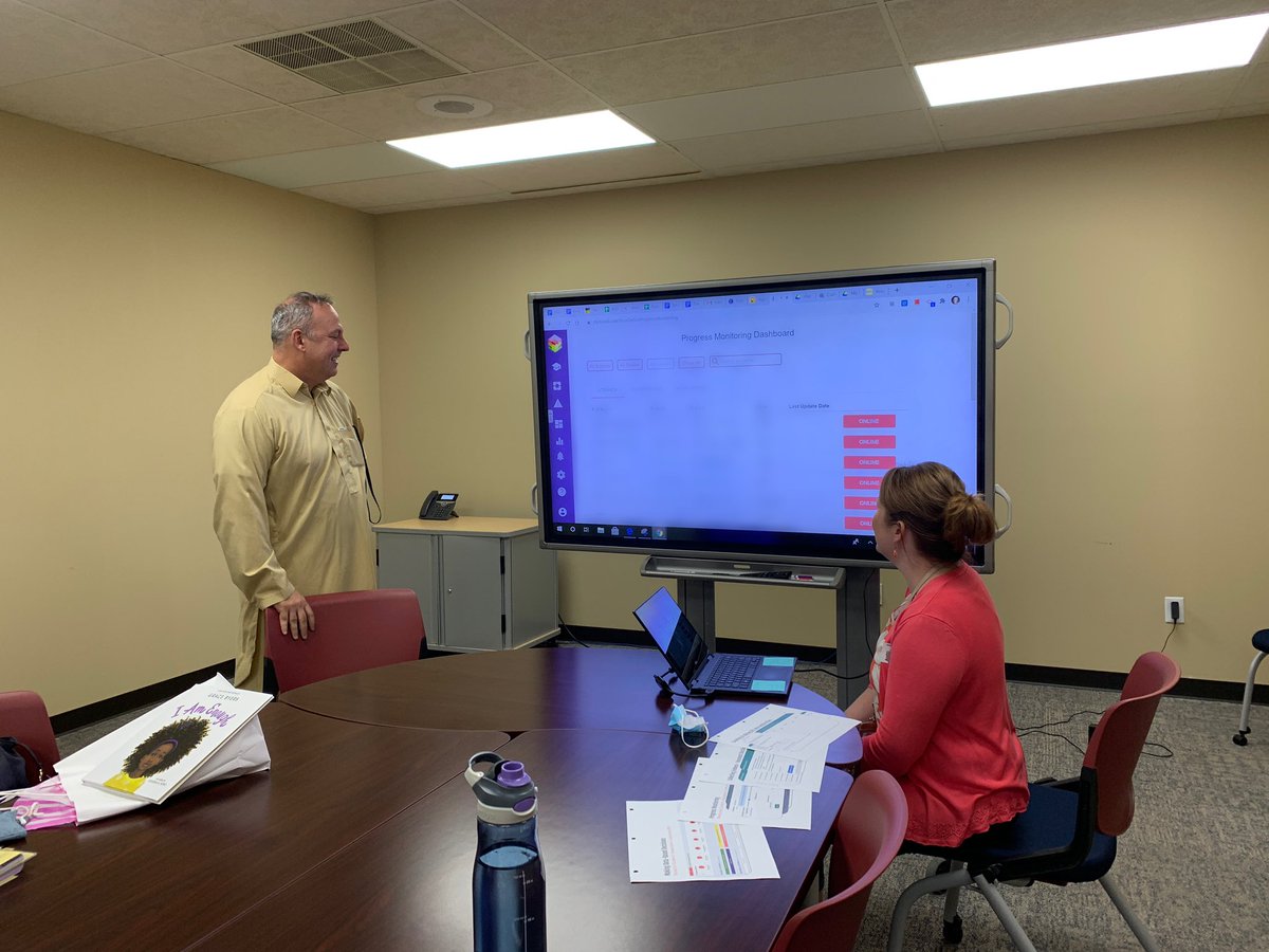kcsd_mtss's tweet photo. It might be Friday but the #KCSDMTSS team is still hard at work! We enjoyed spending time with @Dr_ShaneRobbins, discussing how data-driven problem solving efforts can be both digital and hands-on! #learningandleading #growingandglowing #ElevateKCSD https://t.co/VgmAp49zw6