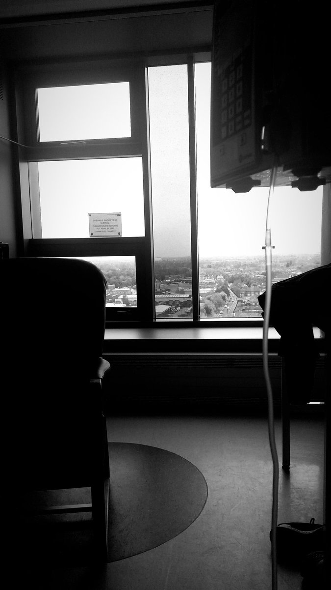 robin_xox134's tweet photo. Still ongoing treatment...
Thank you to the staff on #ward130 for looking after me so well. X #hullroyalinfirmary #childrensward @EmergencyHull @NHSNEY #PHDU #paediatrics https://t.co/3MtoM01Zfd