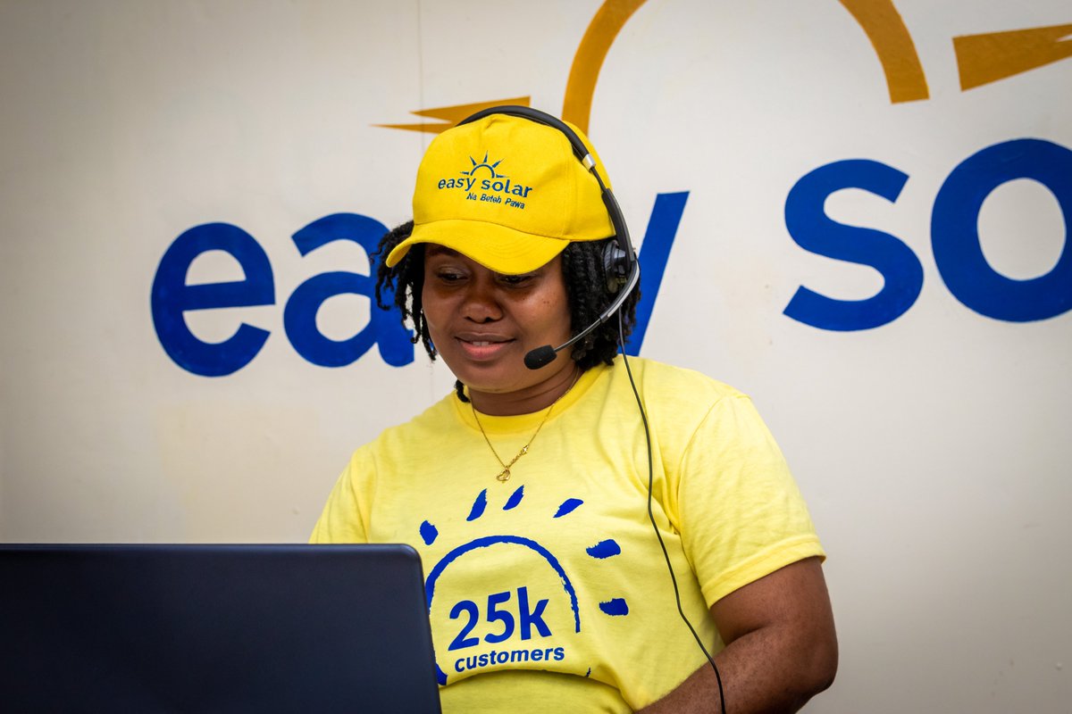 easysolar_sl's tweet photo. This October we celebrated #CustomerServiceWeek marking #TheMagicOfService! 🎉
At Easy Solar we pride ourselves on being a partner you can trust, delivering service excellence in all aspects of the customer experience. 

#EasySolar #CSWEEK2020 #CustomerService
#SolarPower https://t.co/mhKGLGIZsV