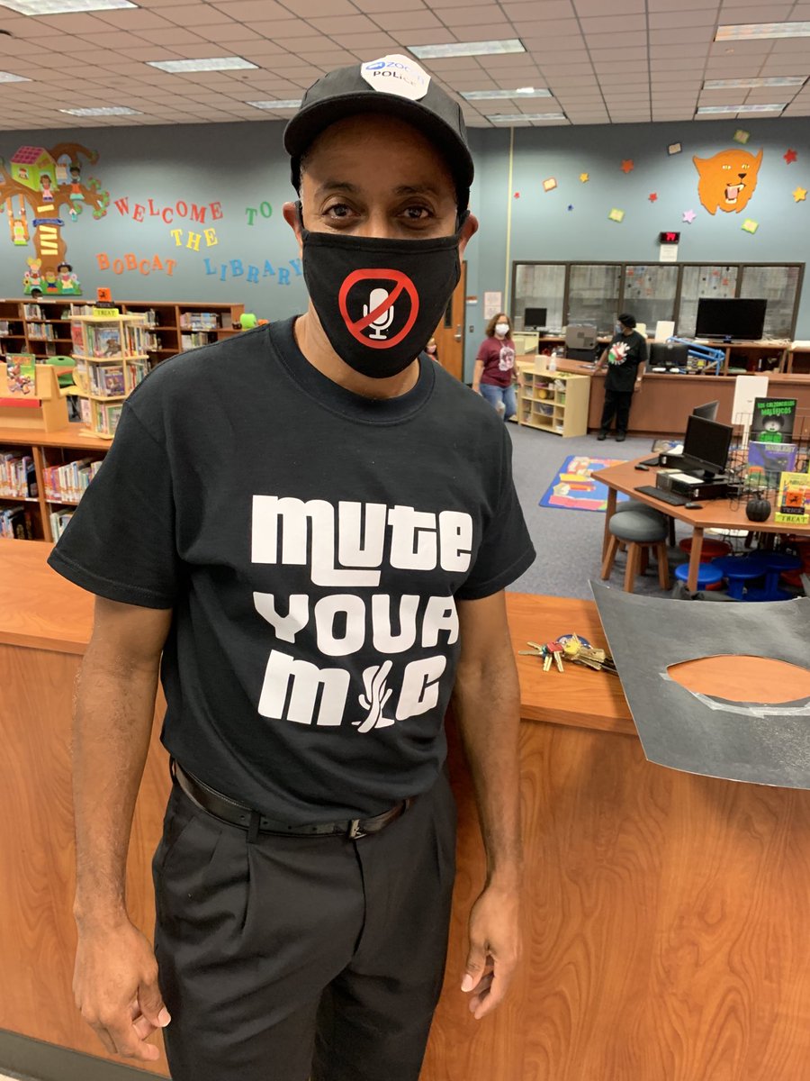 CecilShy1's tweet photo. Mute your mic! Zoom police #adminredribbonfun ⁦@ajbushelem⁩ https://t.co/2XIMaW5JaC