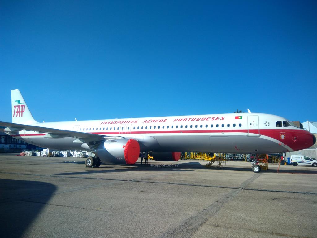 tapportugal77's tweet photo. TAP Air Portugal A321 NEO "Portugal" #tapairportugal #tapportugal #A321 #AirbusA321 #instaplane #instaaviation #instagramaviation #aircraft #avgeek #plane #airplane #wearewos #aviationphotography #aviation_pub #instaspotter #avgeekphoto #planegasm #coolplanes #airplanephotos https://t.co/JyuBPtckK3