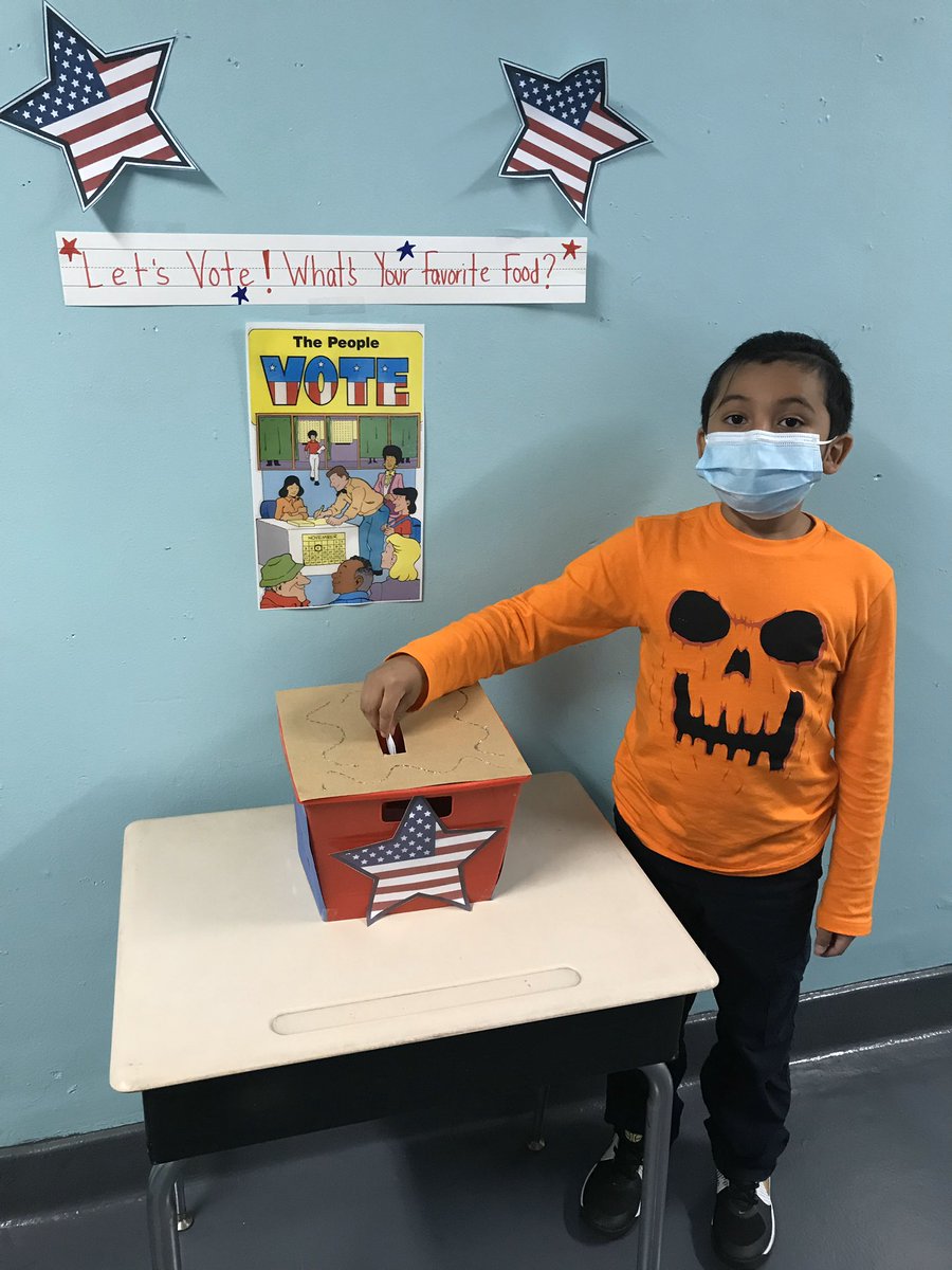 Early voting at 196WBMS! Students learned how to exercise their right and have their voice heard! #blendedlearning #earlyvoting #democracyinaction @ExecSuptKWatts <a href="/SuptWinnickiD14/">Alicja Winnicki</a> <a href="/UFT/">UFT</a> <a href="/UCS_UFT/">United Community Schools</a> <a href="/FollowCSA/">CSA</a> <a href="/council_14/">We’re your School Board #CEC14 ❤️ #CareNotCuts</a> <a href="/NYCSchools/">NYC Public Schools</a>