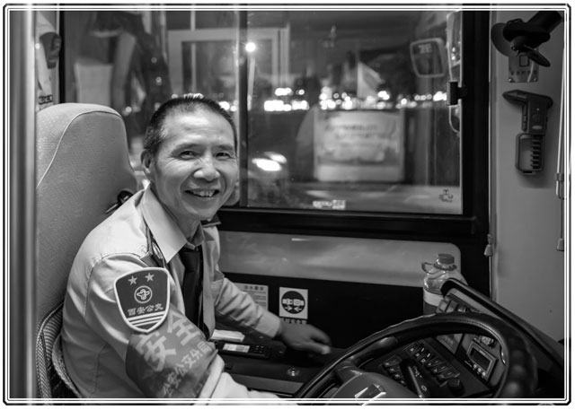 #living in a #city, we make #friends with #differentpeople, this #busdriver in #Xian, #China was always driving the #publicbus #bus from the residence to the #towncentre #localpeople #publictransport #servicepersonel #streetphotography #portraitphtoography