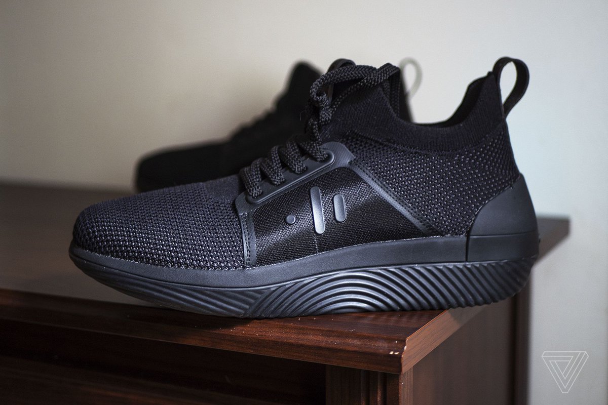 The Verge tweet media