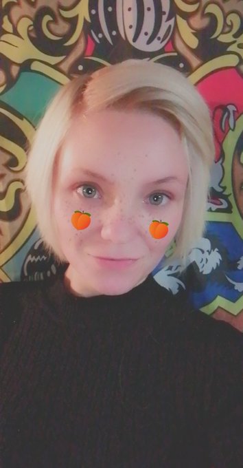 Who wants to spoil and treat this good girl gone bad today 😈 https://t.co/UpnZCQRDIN<a href="/tag/horny"class="tags"><span>#horny</span></a>