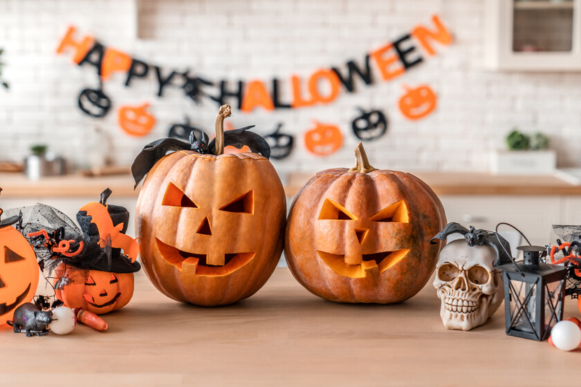 VicalvaroReale's tweet photo. Ideas para celebrar un Halloween divertido y seguro en casa. https://t.co/yC5BtXQefa https://t.co/o9b3Kq4Hp0