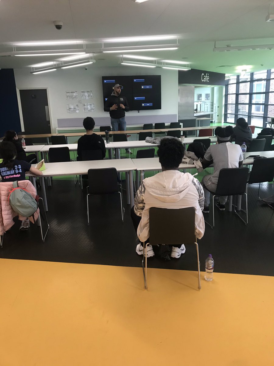 camp_safe's tweet photo. Massive thank you to @Key4LifeUK and Errol for a very interesting workshop and Q&amp;A session regarding screening of the film Joy and the effects of knife crime @PhoenixAcadW12 @LBHF @LdnSportsTrust @MPSHammFul @youngh_f https://t.co/hKneKqmd9x