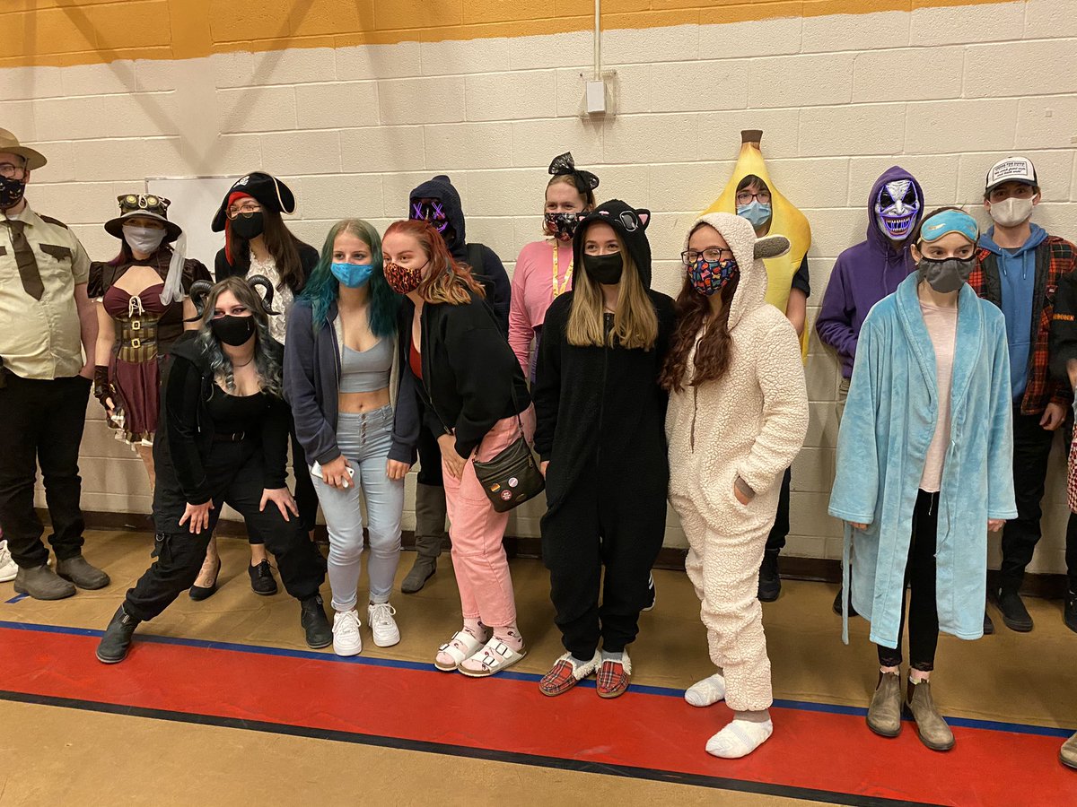 CouncilHth's tweet photo. More spooky students!! @hthtigers #spiritweek https://t.co/HQXo45JjWb