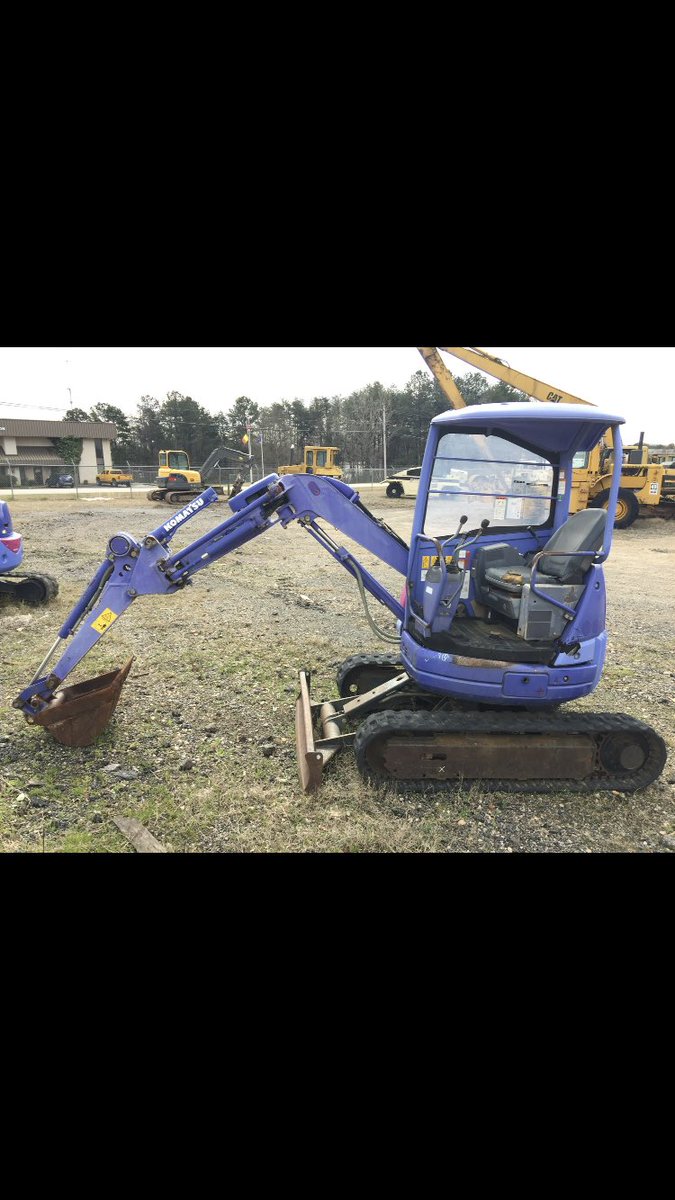 BruceEquipment's tweet photo. 2005 KOMATSU PC20UU
$15,500 (USD) 
S/N: 11550
Location: Spartanburg USA
-2,771 HOURS
- RUBBER TRACKS, BLADE &amp; OFFSET BOOM
- WORK READY 
#komatsu #bruceequipment #heavymachinery #construction #usamachines #spartanburg #southcarolina https://t.co/qFEEe9ezLa